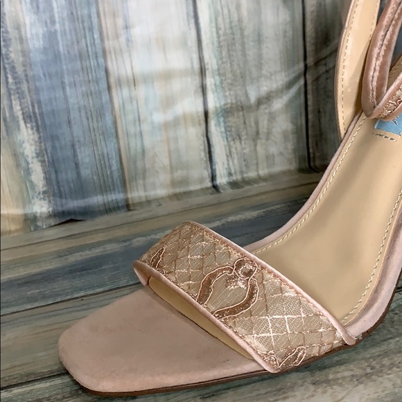 Betsey Johnson Women's Sb-kani Heeled Sandal - Picture 5 of 13